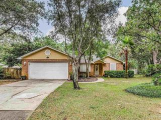 Foreclosed Home - 7682 MANATEE ST, 32566