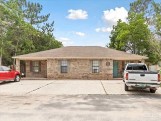 Foreclosed Home - 2189 JEANNIE ST, 32566