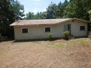 Foreclosed Home - 3761 Howell Rd, 32568