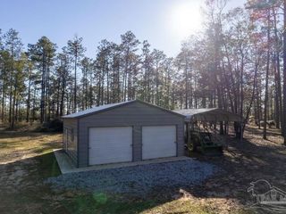 Foreclosed Home - 3450 TUNGOIL RD, 32568