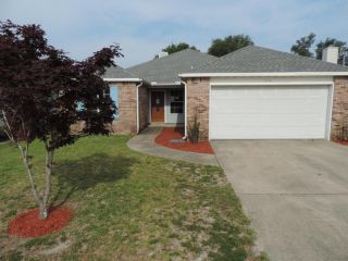 Foreclosed Home - 464 W Park Dr, 32569