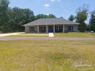 Foreclosed Home - 1585 CHRISTMAS TREE RD, 32570