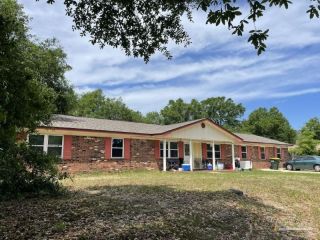 Foreclosed Home - 5469 EASY ST, 32570