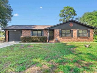 Foreclosed Home - 5724 SUNFLOWER AVE, 32570