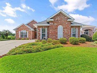 Foreclosed Home - List 100744105