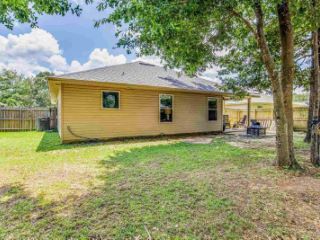 Foreclosed Home - 4325 VILLAGE OAK LN, 32571