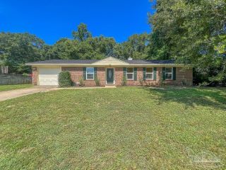 Foreclosed Home - 4685 EVELYN ST, 32571