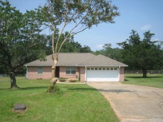Foreclosed Home - 1700 CREST LN, 32577