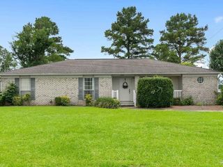 Foreclosed Home - 1733 CREST LN, 32577