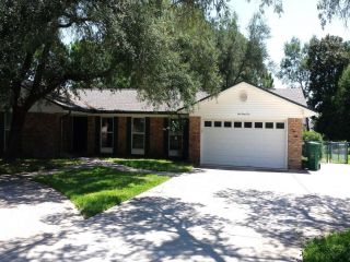 Foreclosed Home - 124 Country Club Rd, 32579