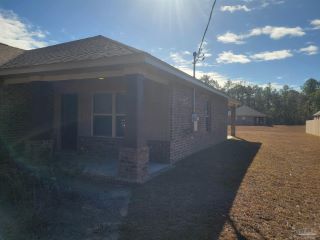 Foreclosed Home - 6324 SWEENEY RD, 32583
