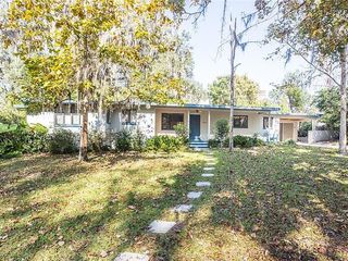 Foreclosed Home - 2014 NW 11TH RD, 32605