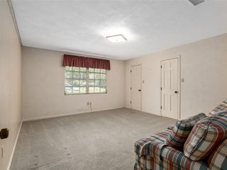 Foreclosed Home - 10930 NW 12TH PL, 32606