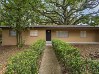 Foreclosed Home - 750 NW 34TH ST, 32607