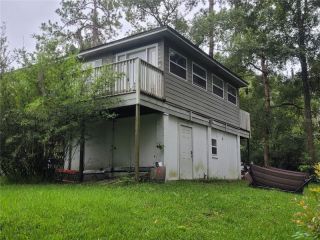 Foreclosed Home - 2150 SW 14TH ST, 32608