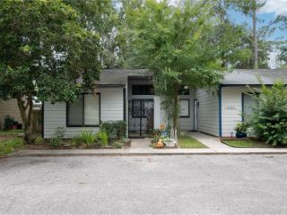 Foreclosed Home - 2921 SW 38TH PL, 32608