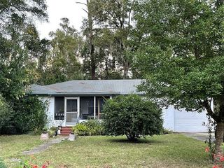 Foreclosed Home - 804 NW 35TH AVE, 32609