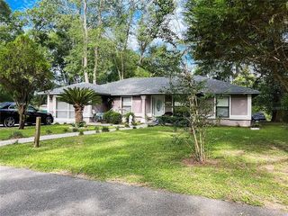 Foreclosed Home - 15114 NW 134TH TER, 32615