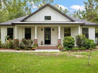 Foreclosed Home - 29671 NW 169TH DR, 32615