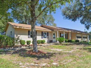 Foreclosed Home - 23028 NW COUNTY ROAD 2054, 32615