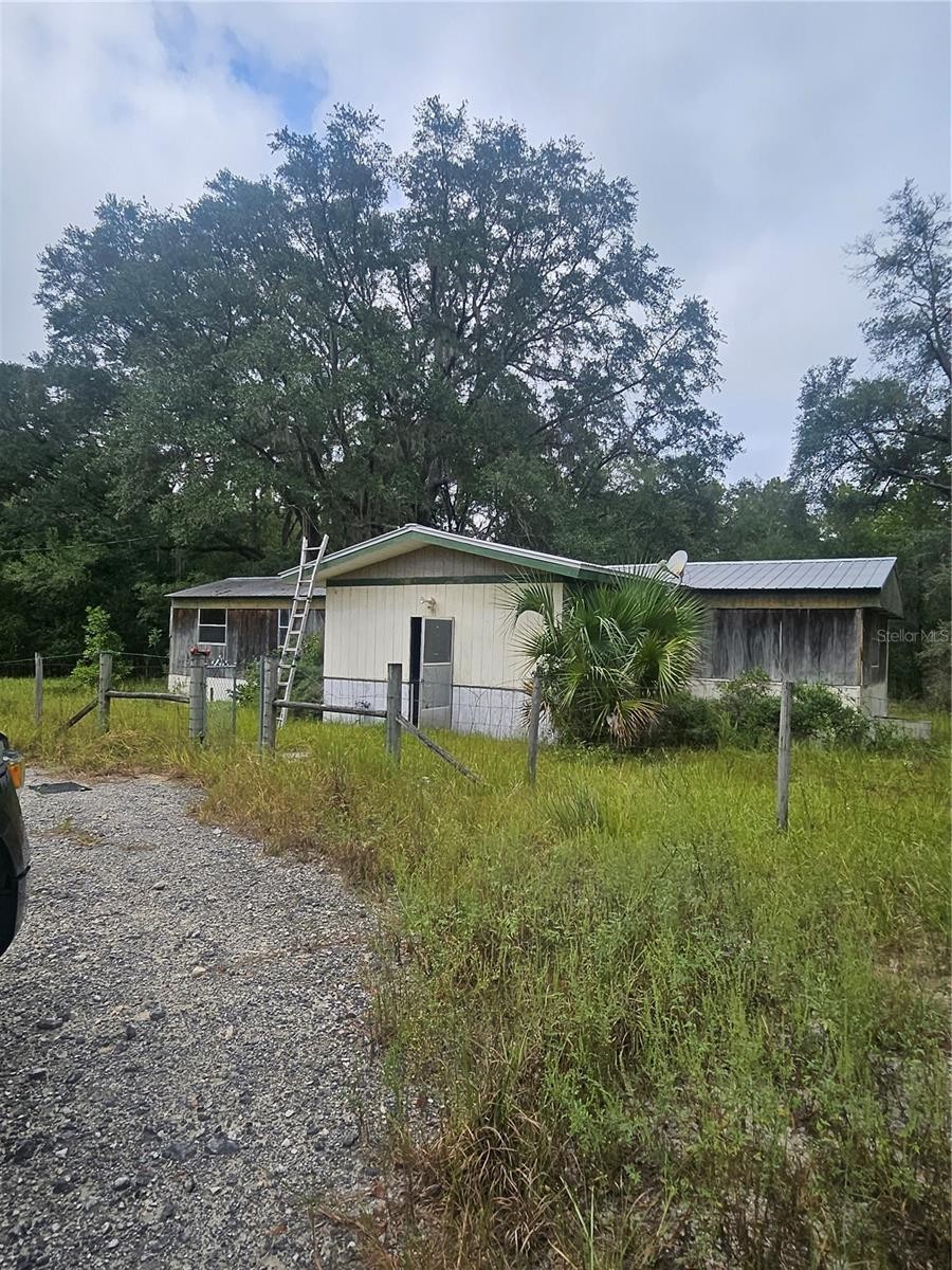 Foreclosed Home - 2080 NW 60TH ST, 32619