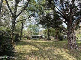 Foreclosed Home - 967 S COUNTY ROAD 21, 32640