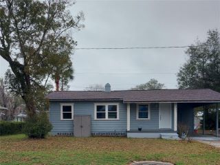 Foreclosed Home - 911 NE 22ND ST, 32641