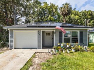 Foreclosed Home - 1312 NE 1ST AVE, 32641