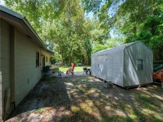 Foreclosed Home - 18327 NW 237TH ST, 32643