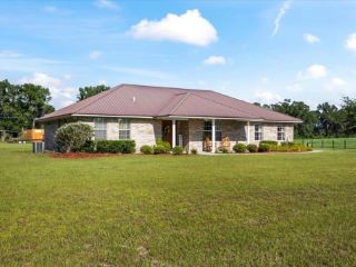 Foreclosed Home - 6710 NE STATE ROAD 47, 32643