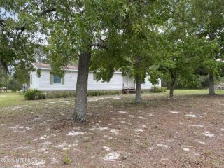 Foreclosed Home - 5745 SEQUOIA RD, 32656