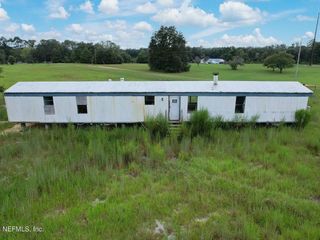 Foreclosed Home - 115 BOOTS RD, 32666