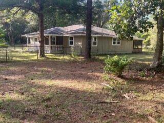 Foreclosed Home - 5650 NE 150TH AVE, 32696