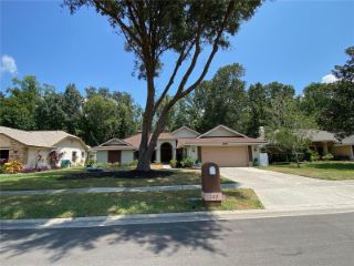 Foreclosed Home - 1122 ODAY DR, 32708