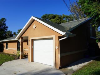 Foreclosed Home - 102 KENDRA AVE, 32724