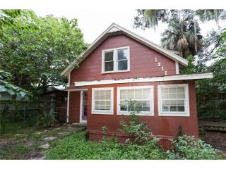 Foreclosed Home - 1211 S Center St, 32726
