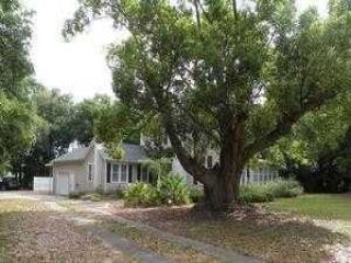 Foreclosed Home - 605 E Lakeview Ave, 32726