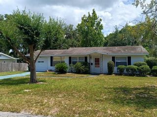 Foreclosed Home - 1432 CLIFF AVE, 32726