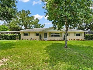 Foreclosed Home - 1250 HOLIDAY DR, 32726