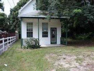 Foreclosed Home - 259 Pine Ave, 32757