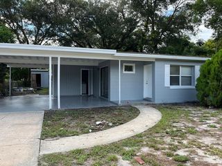 Foreclosed Home - 945 GOLDEN ISLE DR, 32757