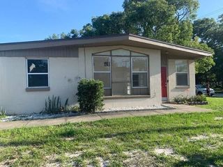 Foreclosed Home - 645 W 25TH ST, 32771