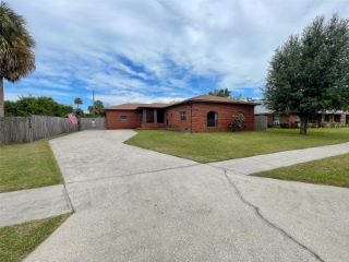 Foreclosed Home - 1705 GAYLE AVE, 32780