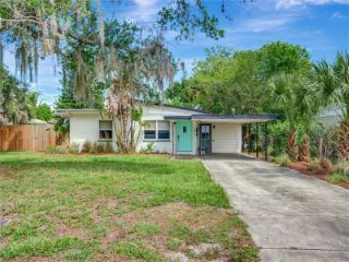 Foreclosed Home - 1319 ORCHID AVE, 32789