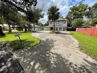 Foreclosed Home - 2619 WINTER PARK RD, 32789