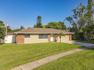 Foreclosed Home - 5112 TANGERINE AVE, 32792