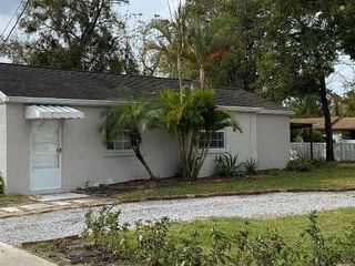 Foreclosed Home - 2700 N RIO GRANDE AVE, 32804