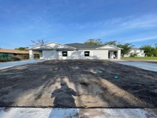 Foreclosed Home - 124 N WESTMORELAND DR, 32805