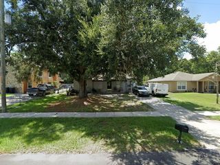 Foreclosed Home - 926 AMAROS AVE, 32811