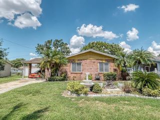 Foreclosed Home - 4531 BANNEKA ST, 32811